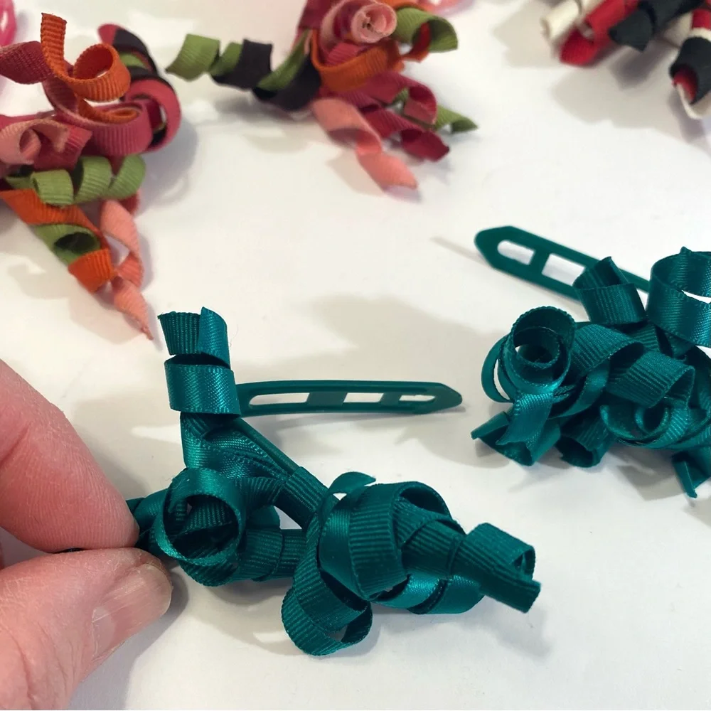 Lot of 17 Gymboree Curly Ribbon Hair Clips Barrettes and Other Hair Bow Singles